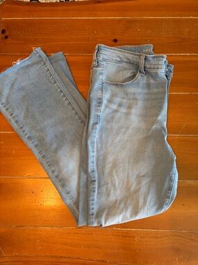 American Eagle Outfitters Light Blue Straight Leg Jeans